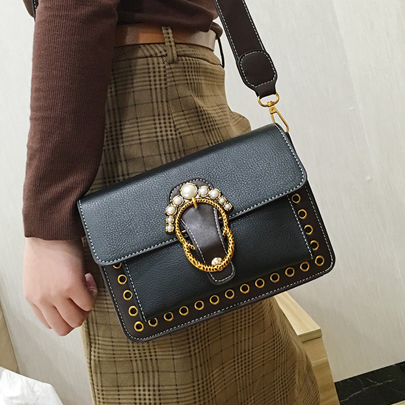  Fashion Pearl Decorative Black Leather Crossbody Bag