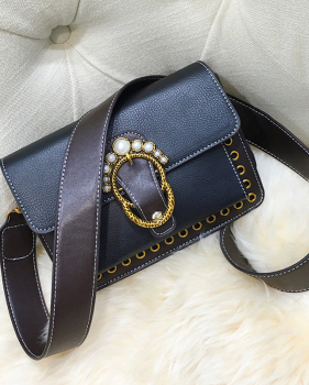  Fashion Pearl Decorative Black Leather Crossbody Bag