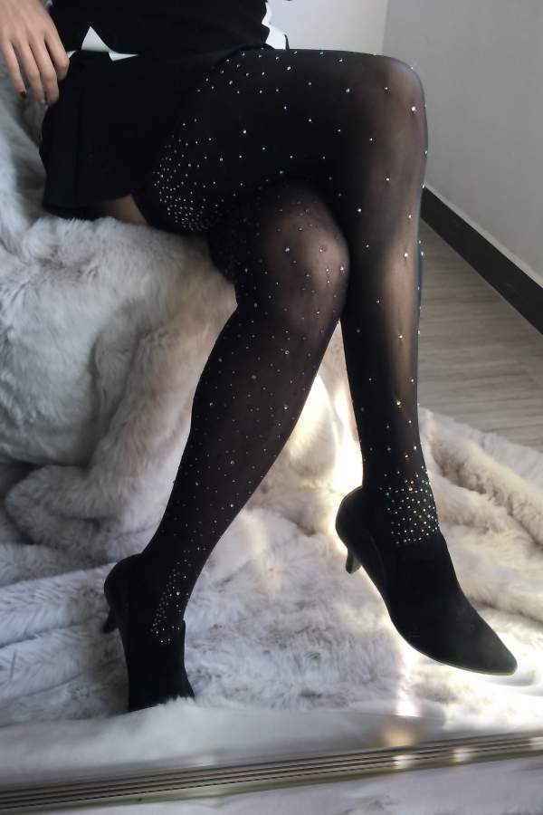 Trendy Diamante Decorative Black Velvet Stockings