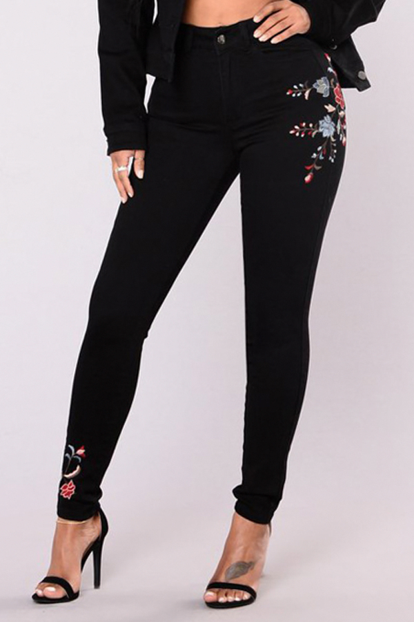  Trendy Mid Waist Embroidered Design Black Denim Jeans