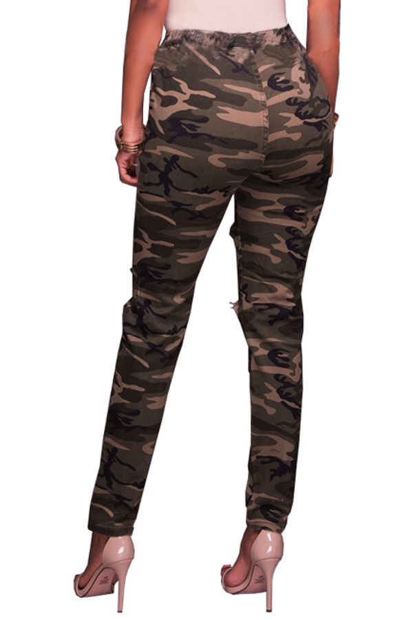 Stylish Camouflage Printed Broken Holes Denim Pants