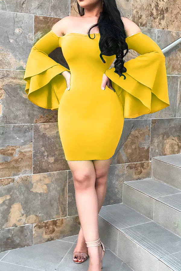  Sexy Bateau Neck Trumpet Sleeves Yellow Polyester Mini Dress