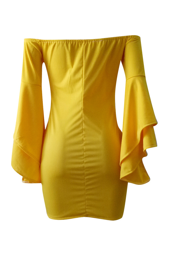  Sexy Bateau Neck Trumpet Sleeves Yellow Polyester Mini Dress