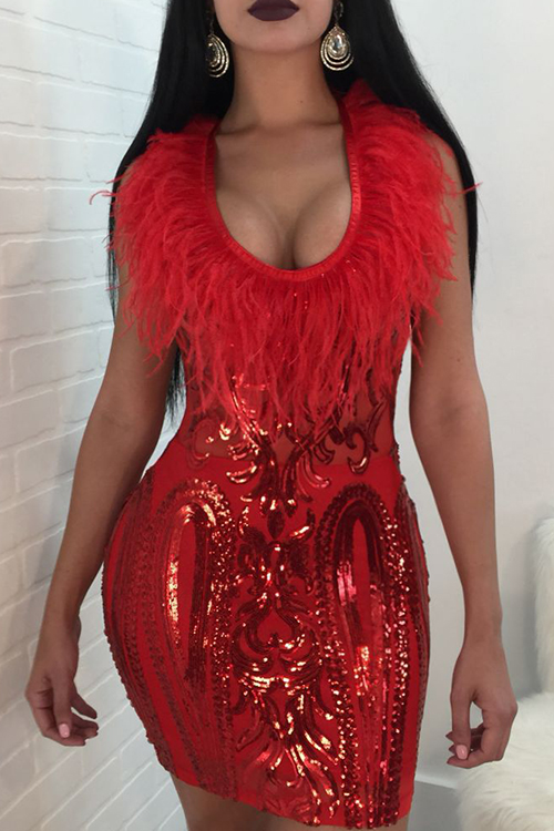  Sexy U Neck Feather And Sequins Decoration Red Polyester Sheath Mini Dress