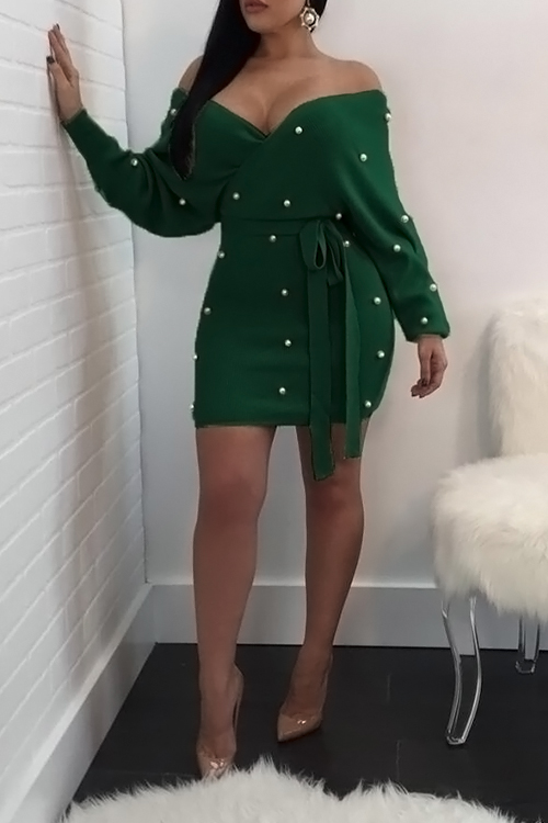  Sexy V Neck Backless Pearl Decoration Green Polyester Mini Bodycon Dress(With Belt)