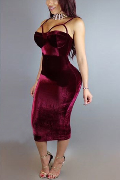 Sexy Spaghetti Straps Sleeveless Hollow-out Wine Red Velvet Sheath Mid Calf Dress