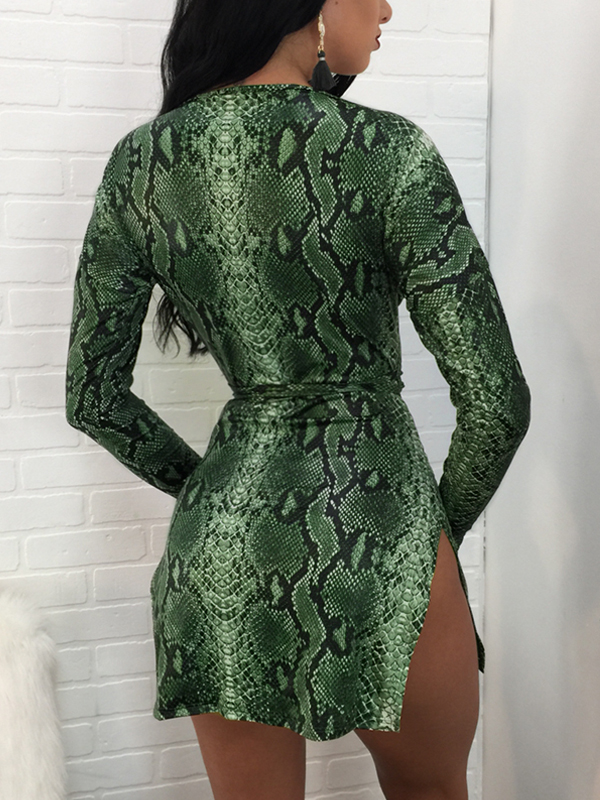 Trendy V Neck Long Sleeves Snakeskin Printing Green Milk Fiber Sheath Mini Dress