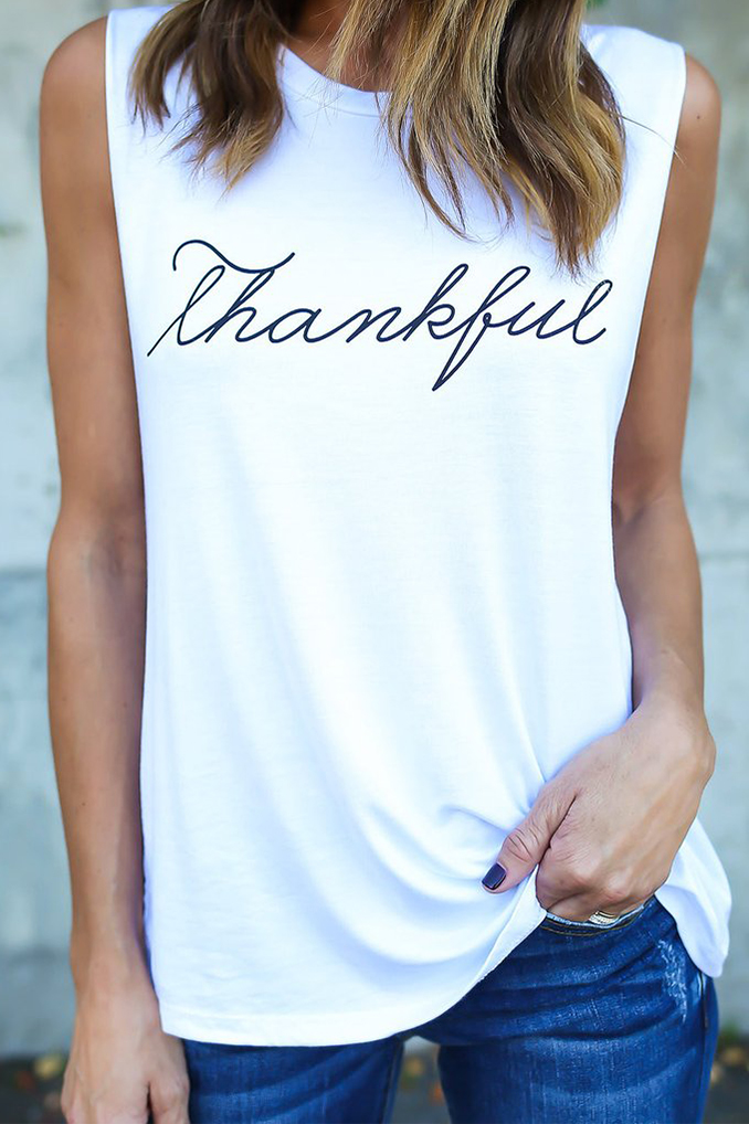  Sleeveless Letter Printing T-shirt