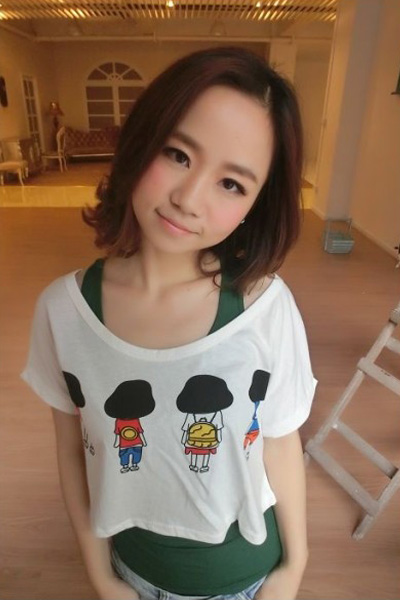 Fashion O Neck Short Sleeve Character  White Cotton T-shirt