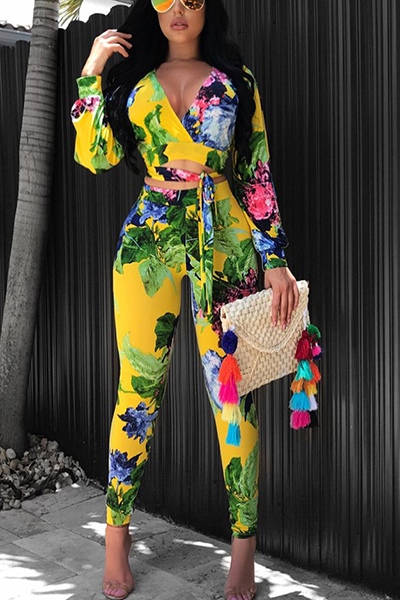 Stylish V Neck Long Sleeves Printed Yellow Venetian Two-piece Pants Set